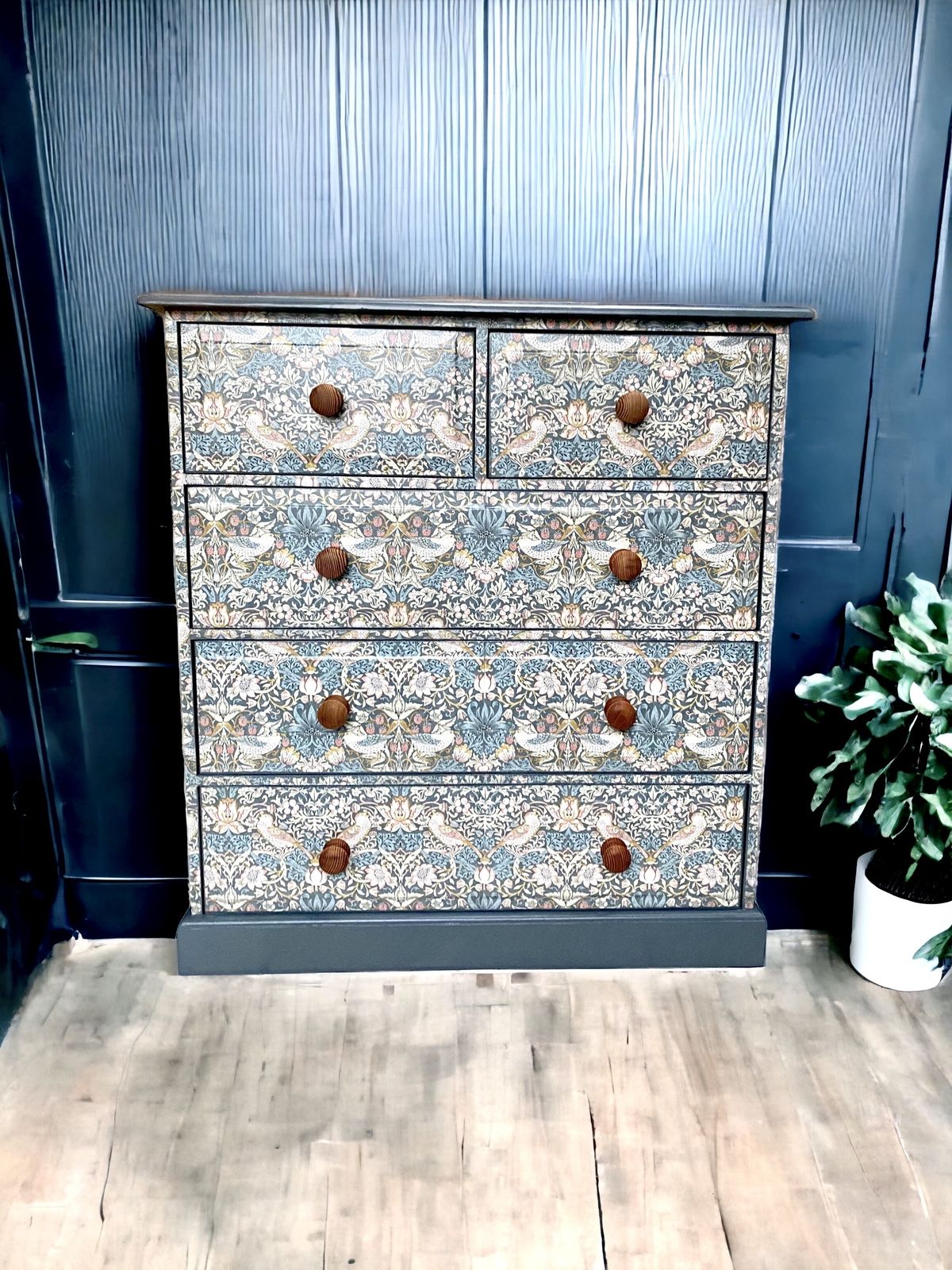 Upcycled Pine Chest Of Drawers, William Morris Print , Living Room, Dining Room, Hall , Kitchen Storage. photo 895.0