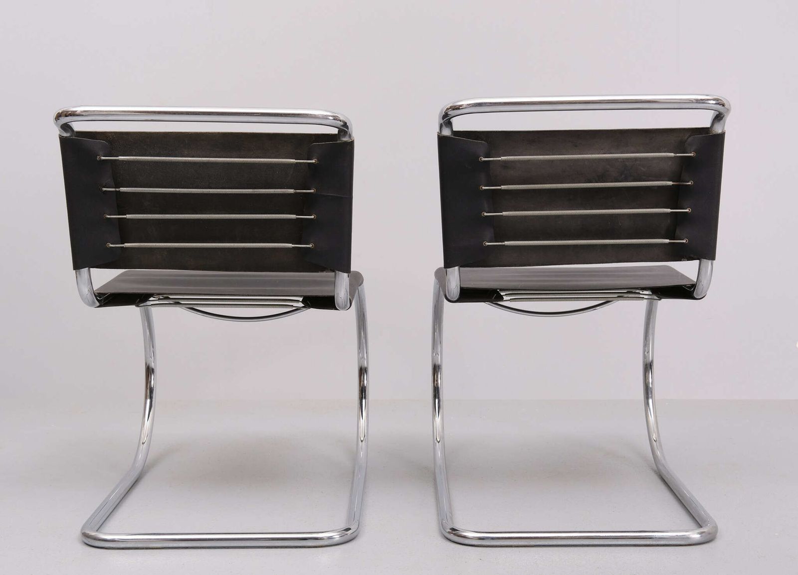 Early Set Ludwig Mies Van Der Rohe Mr10 Cantilever Chairs photo for sale