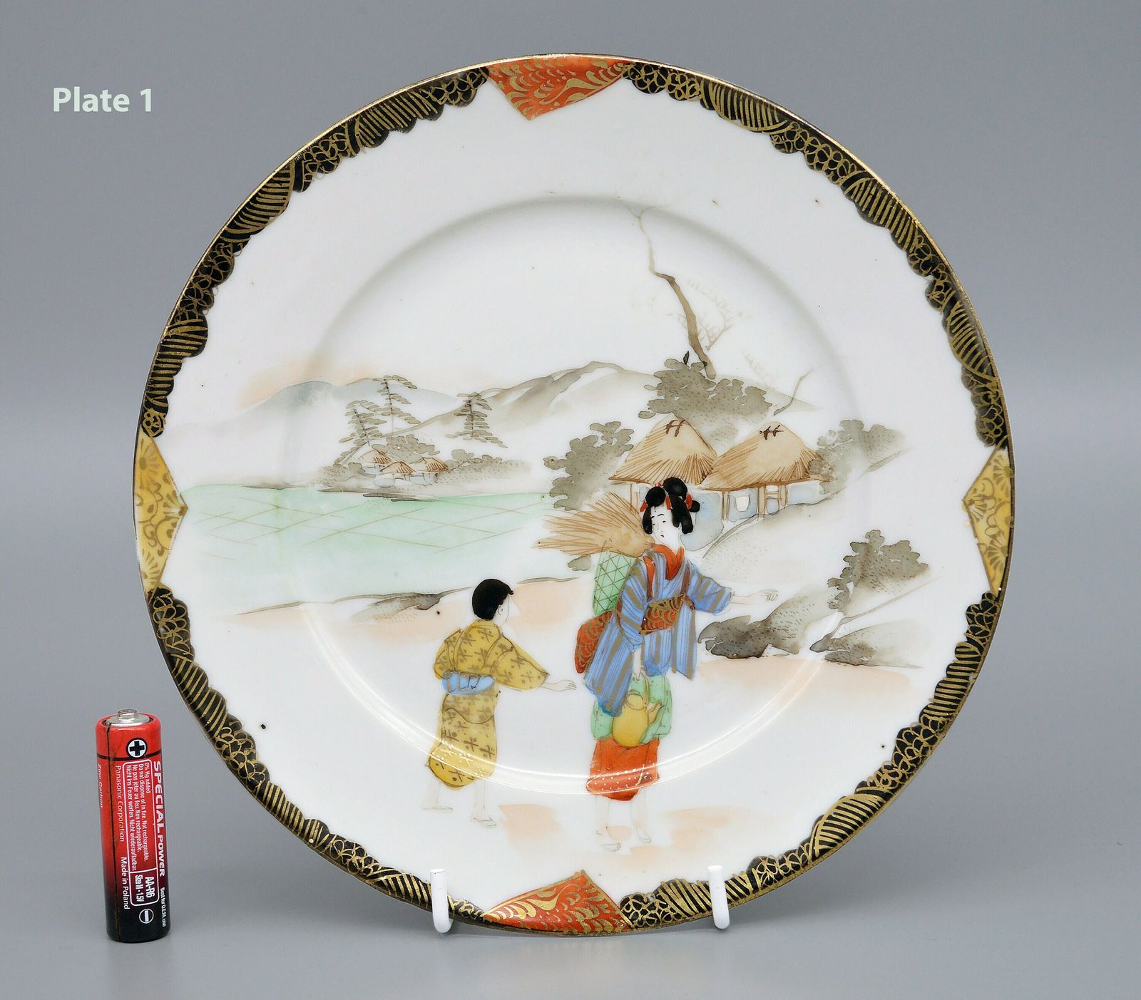 X3 Japanese Taisho Period Yokohama Plates 横浜焼 | Kutani | Japanese Ceramics | Japanese Plates photo for sale
