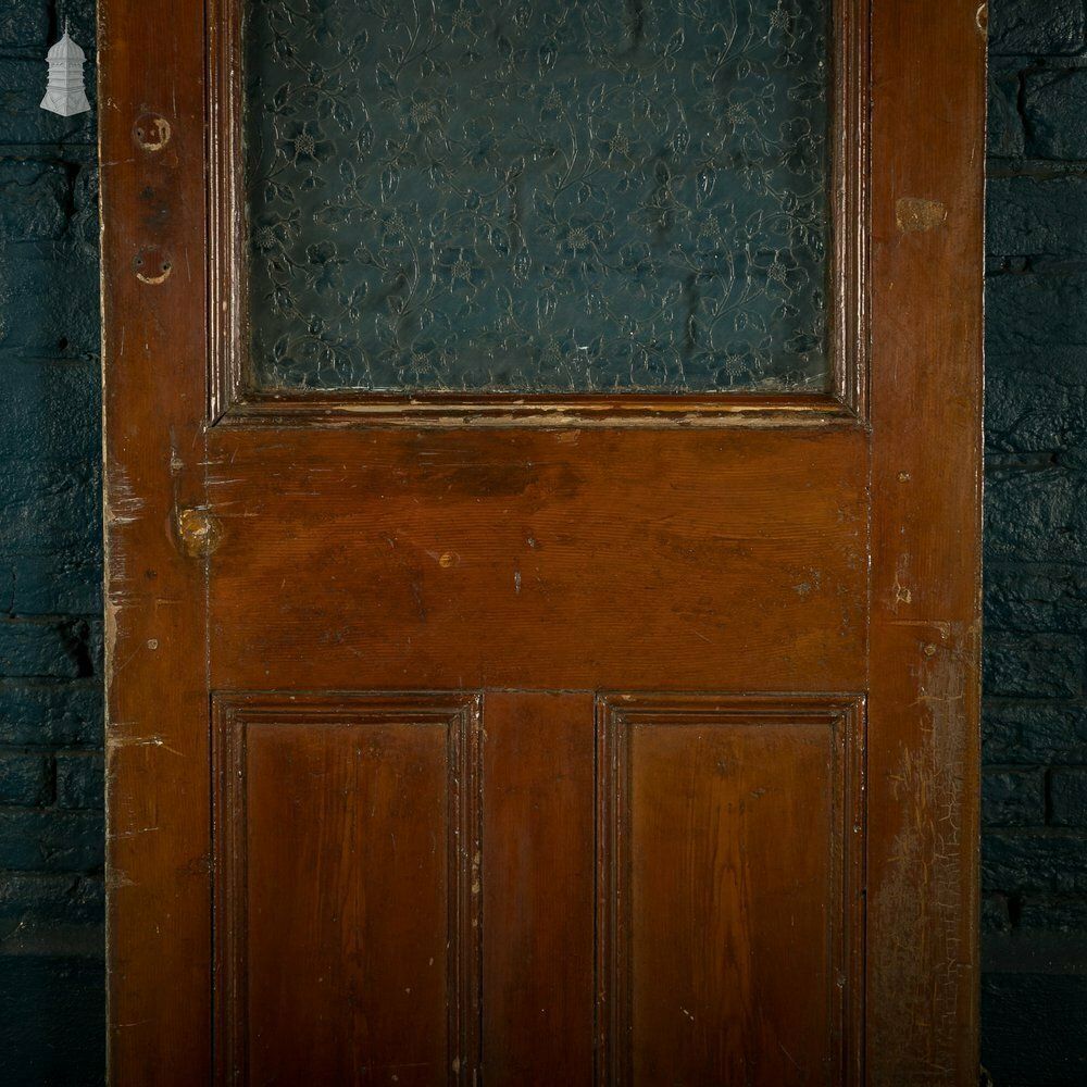 240.0 Half Glazed Door, 3 Panel With Floral Textured Glass photo