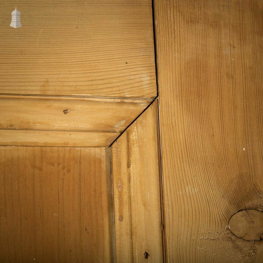Pine Panelled Door, Moulded 4 Panel photo vinterior