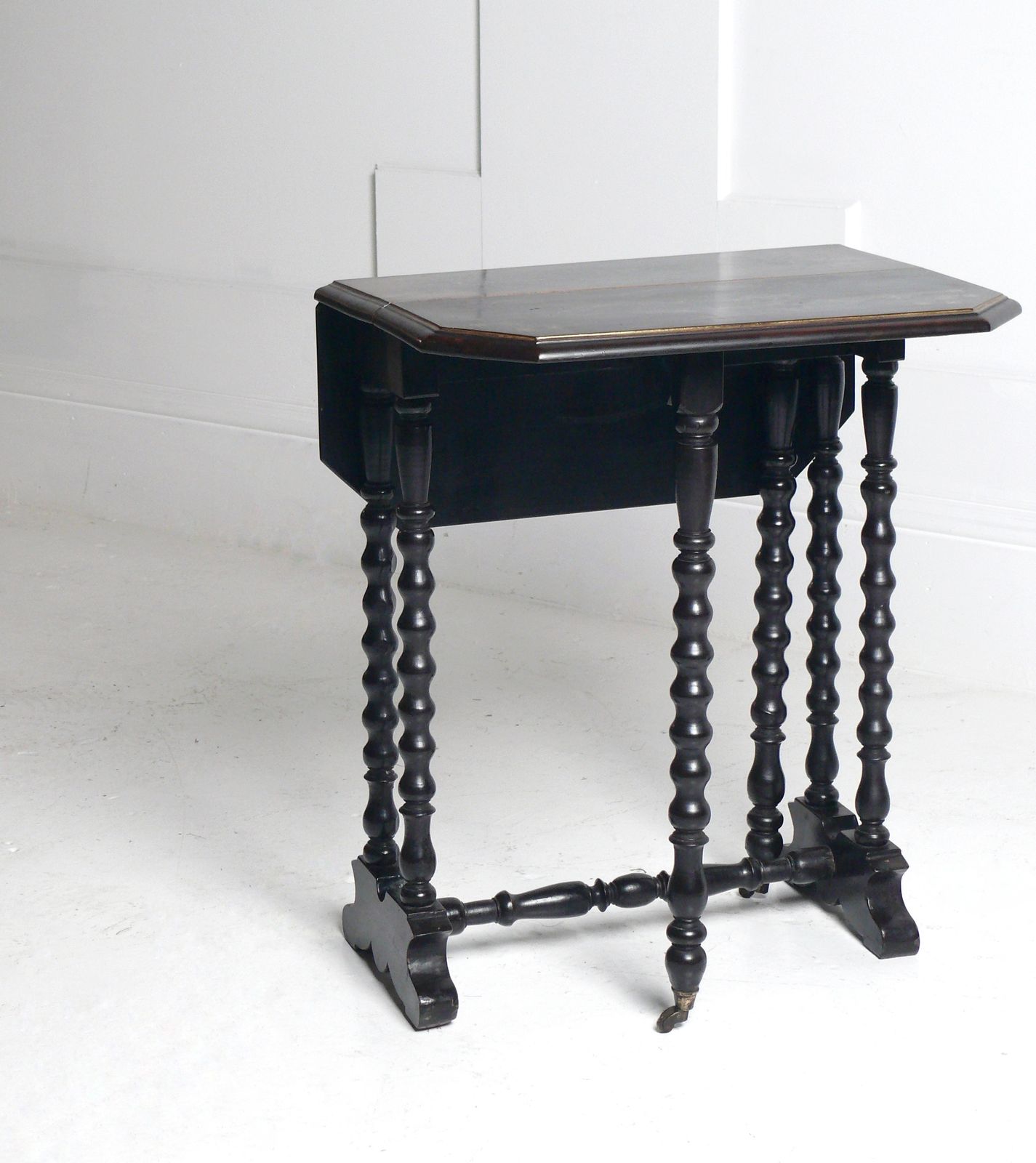 Ebonised Chinoiserie Bobbin Turned Side Table photo furniture