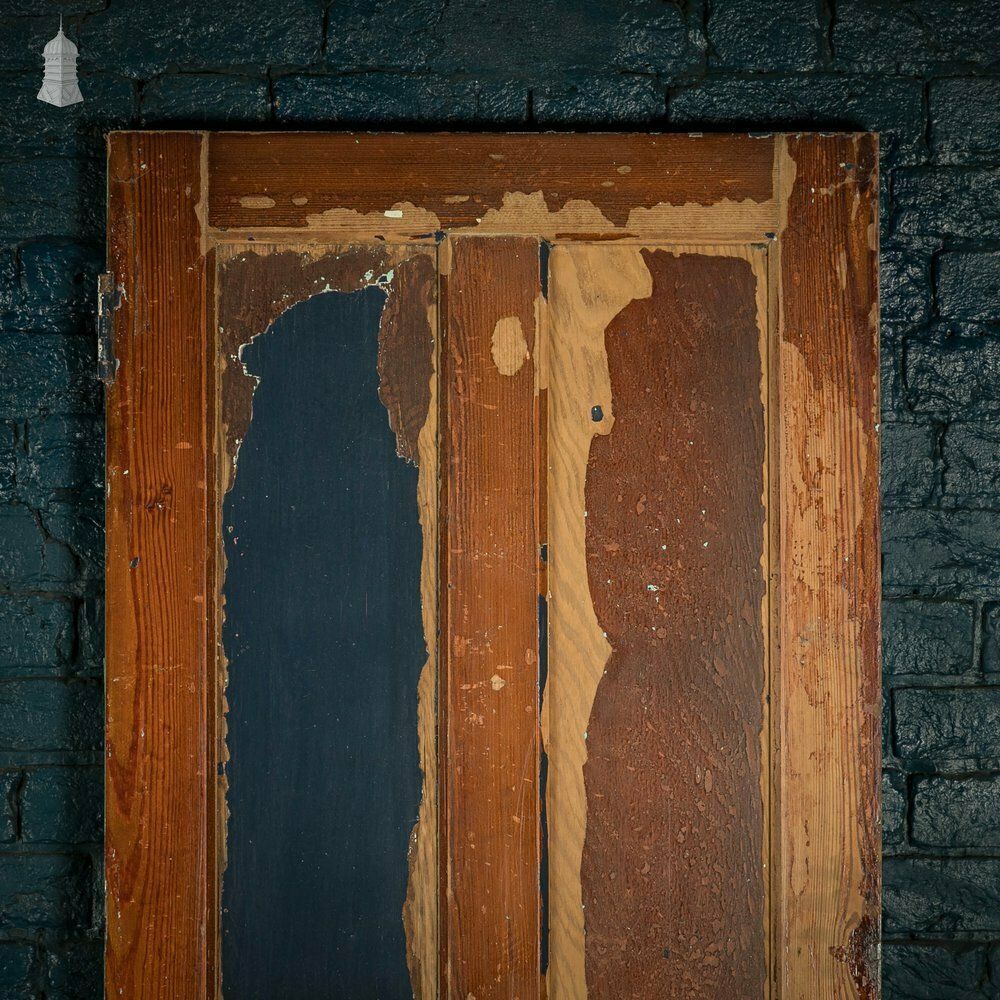 Pitch Pine Panelled Doors, Pair Of 4 Panel Doors With Green Distressed Paint Finish photo vinterior