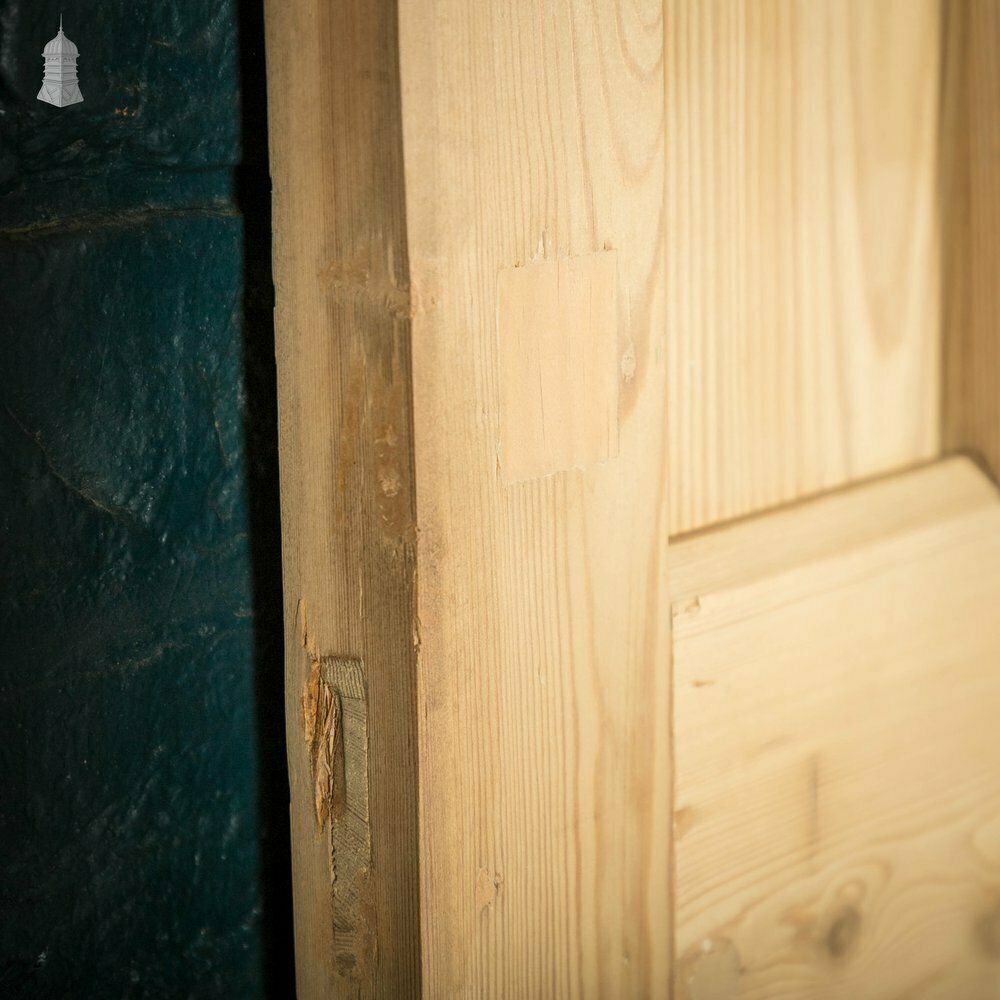 Pine Panelled Door, 6 Panel photo vinterior