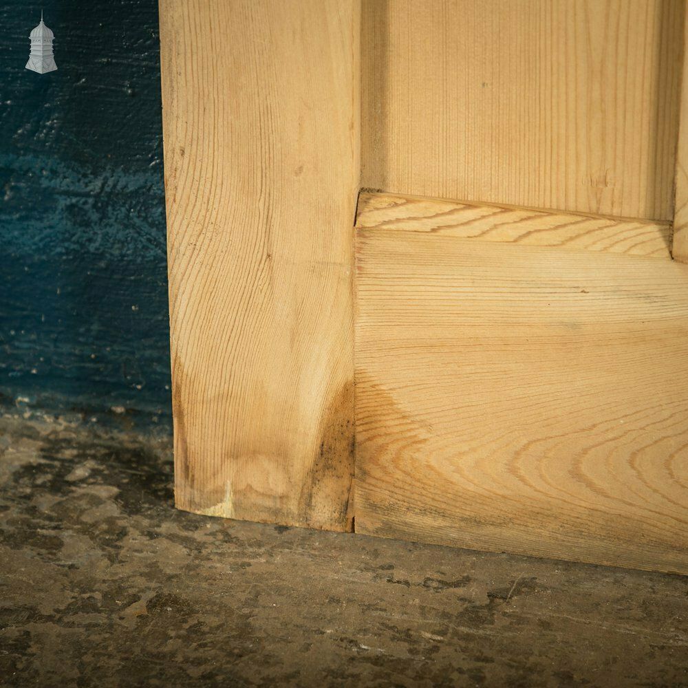 210.0 Pine Panelled Door, 6 Panel photo