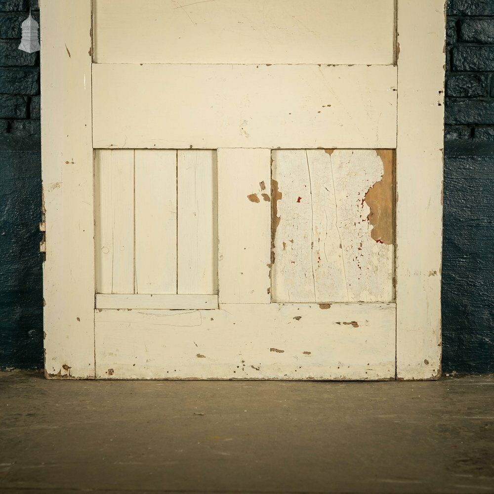 330.0 Half Glazed Door, 4 Panel Painted Pine photo