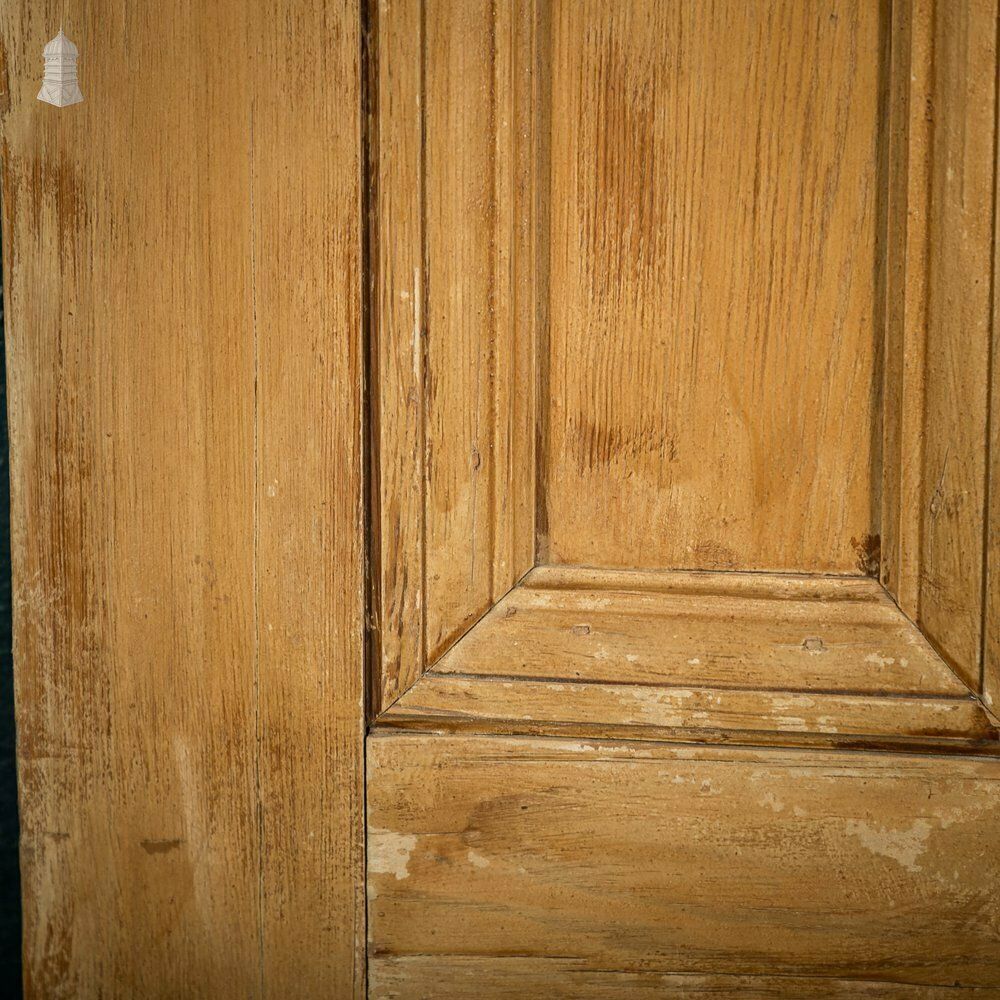 390.0 Pine Panelled Door, 6 Panel Scumble Paint Finish photo