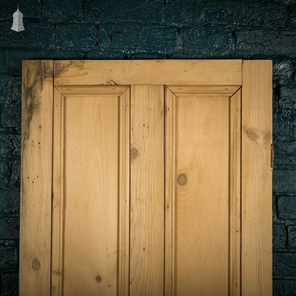 Home Fixtures Victorian Paneled Door, 4 Panels With Moulding Trim photo