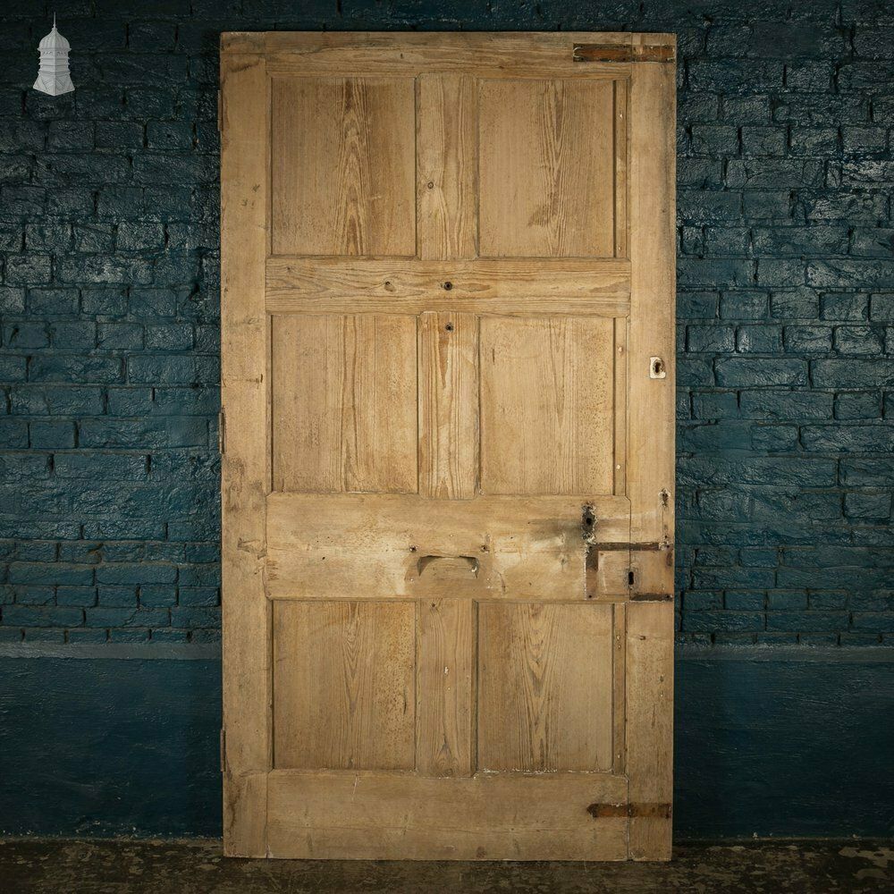 photo furniture Pine Panelled Door, Pitch Pine 6 Panel Door