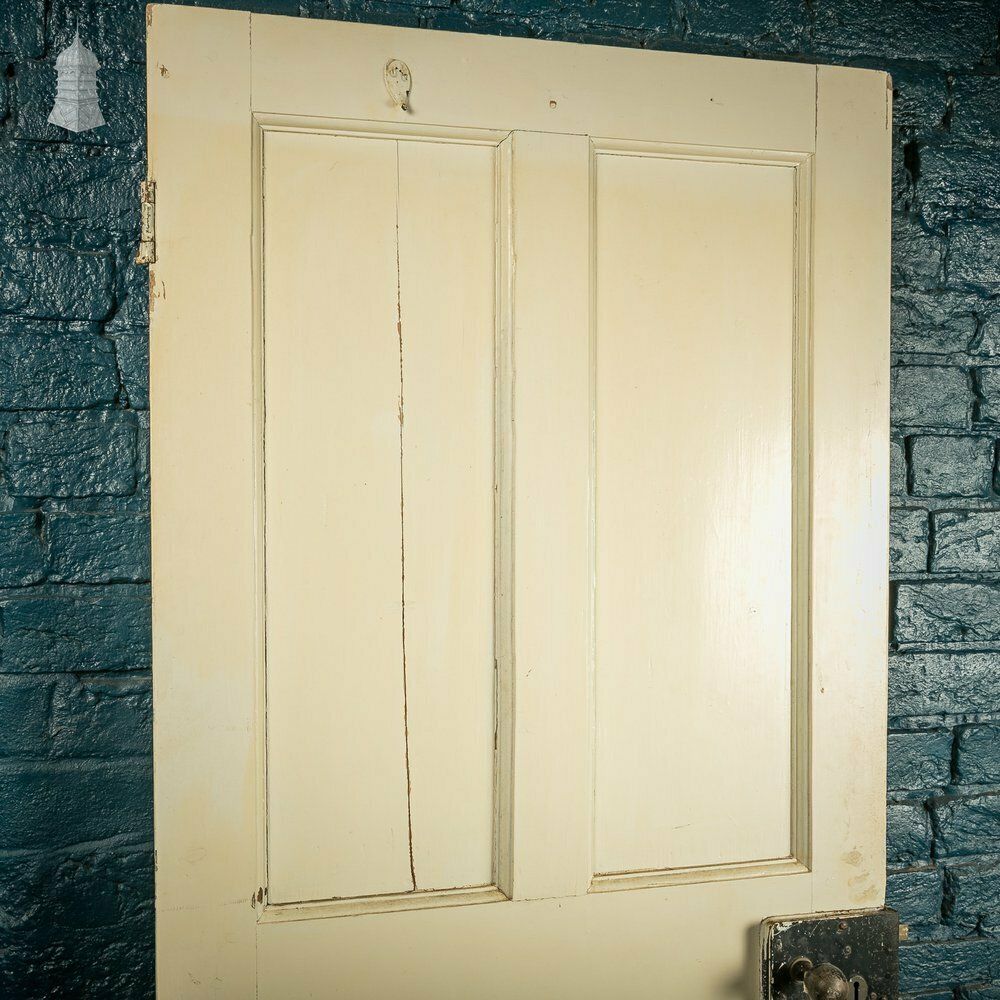 White Painted Door, Victorian 4 Panel With White Painted Finish photo Home Fixtures