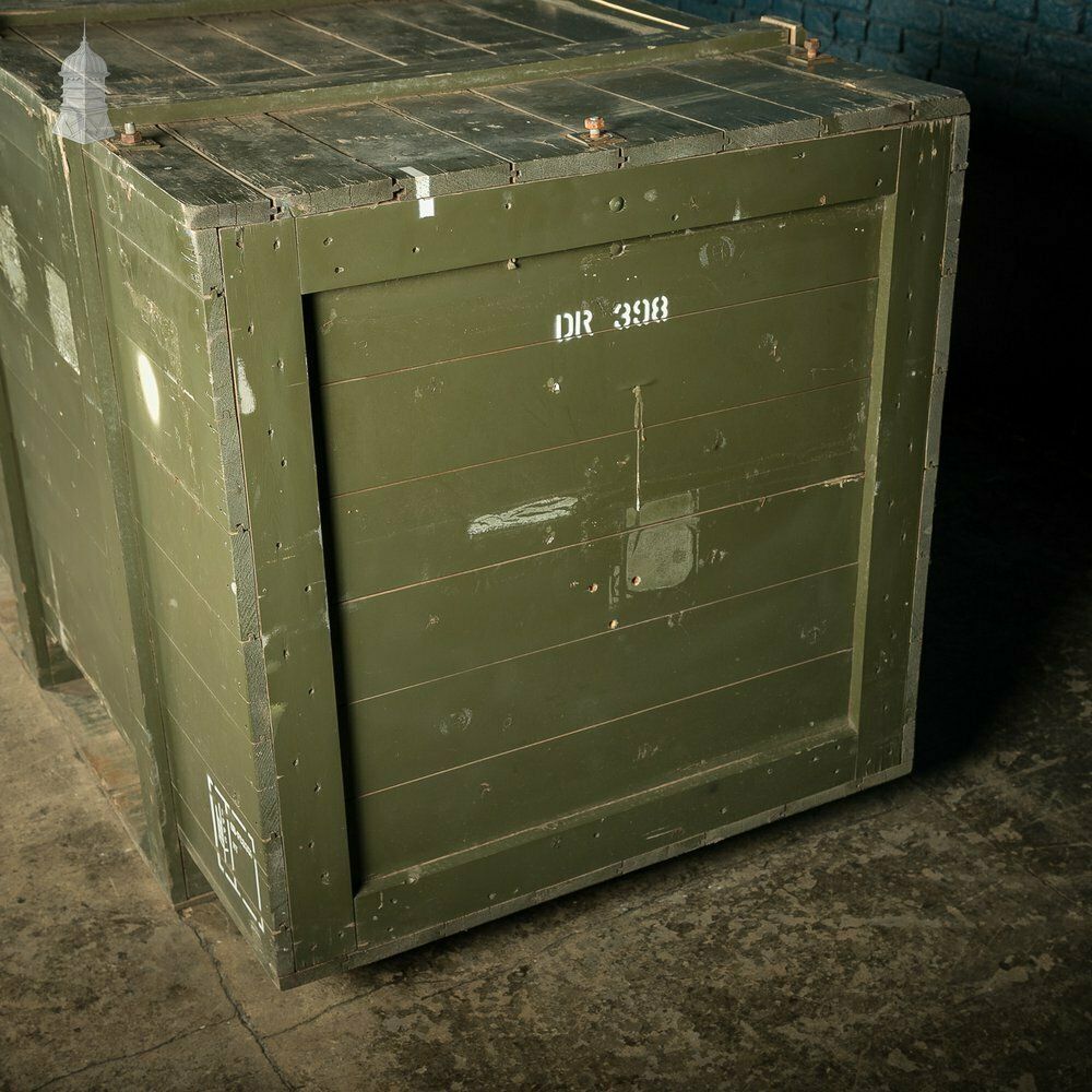 Large Green Painted Aircraft Parts Shipping Crate Reclaimed From A Norfolk Raf Base photo 360.0