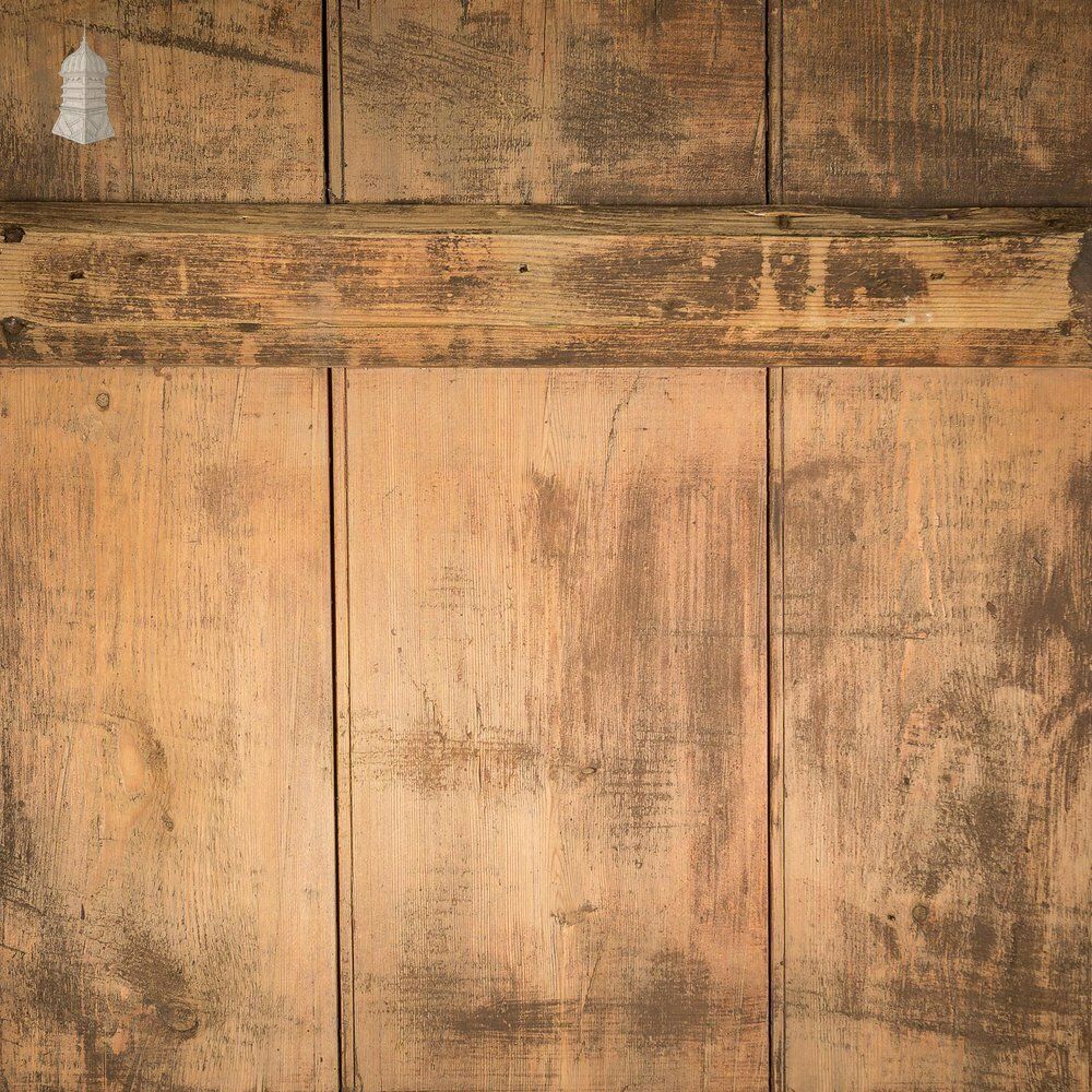 photo vinterior Small Georgian Green Painted Ledged And Braced Cottage Door