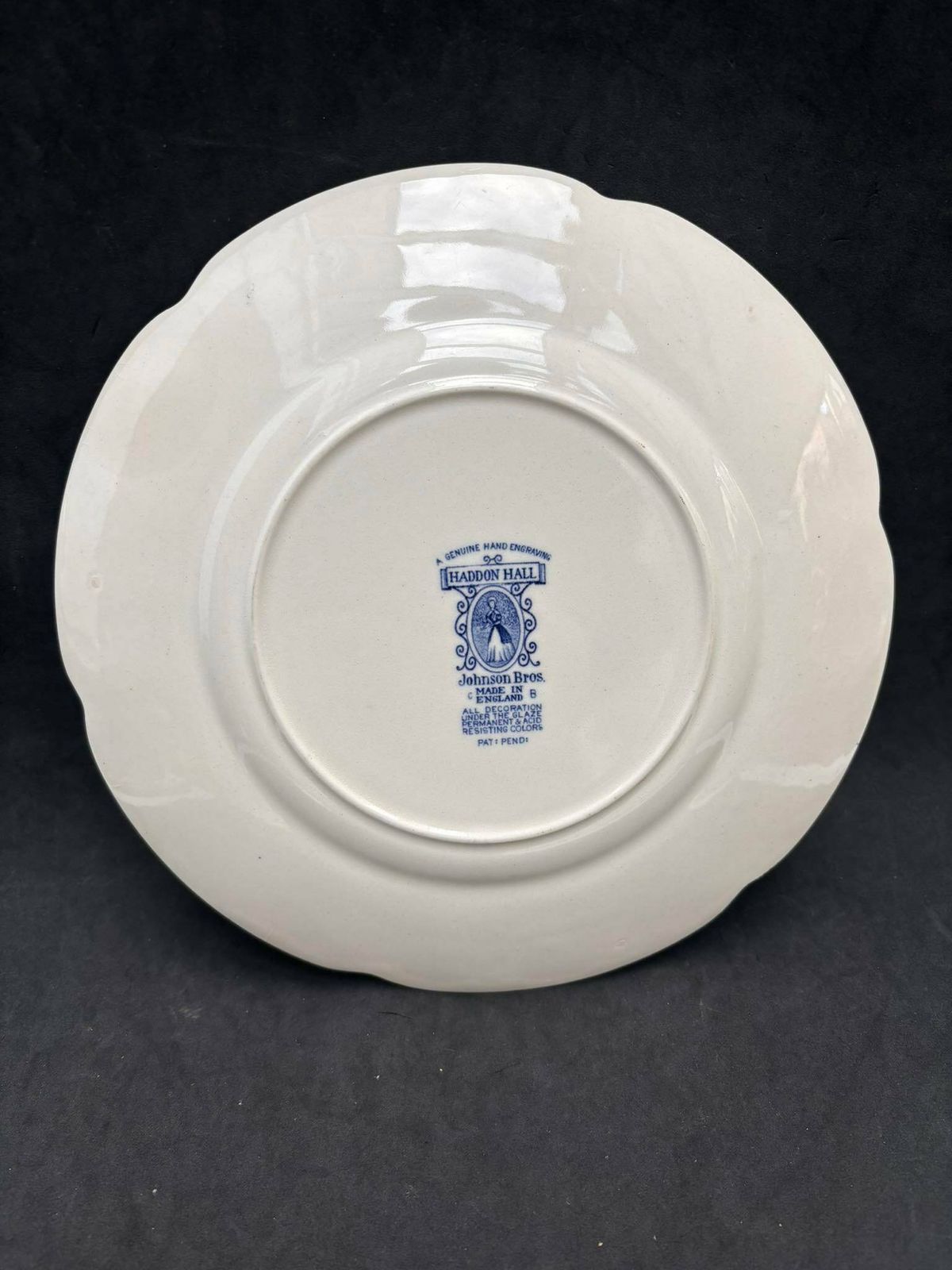 photo for sale 4 Haddon Hall Blue Van Johnson Brothers – Entréebord 8,8" – Niet Meer Leverbaar Servies, Vervangend Tafelservies, Wit/Blauw, Engelse Gravureborden