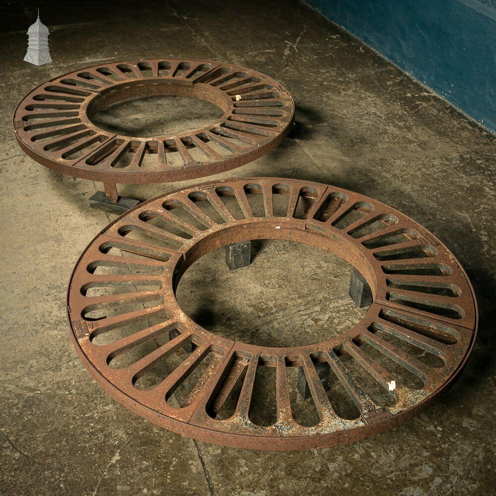 Pair Of 4ft Cast Iron 'Street Scene' Tree Grille / Tree Grate Circular Root Guards photo vinterior