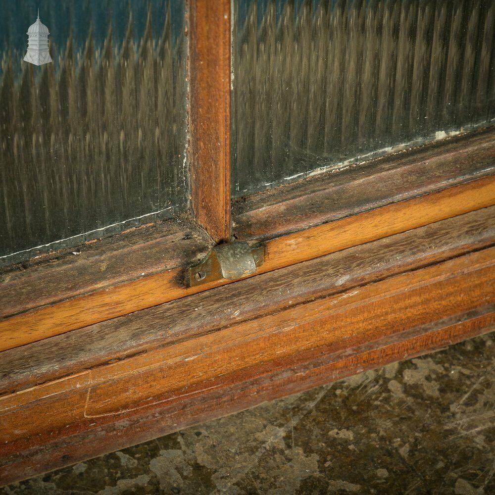 Hardwood Sliding Sash Windows, 8ft High With Reeded Obscure Glazing photo Home Fixtures