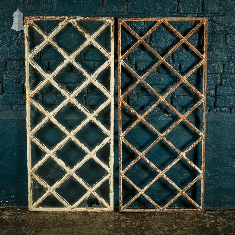 Batch Of 5 Diamond Metal Window Frames photo 900.0