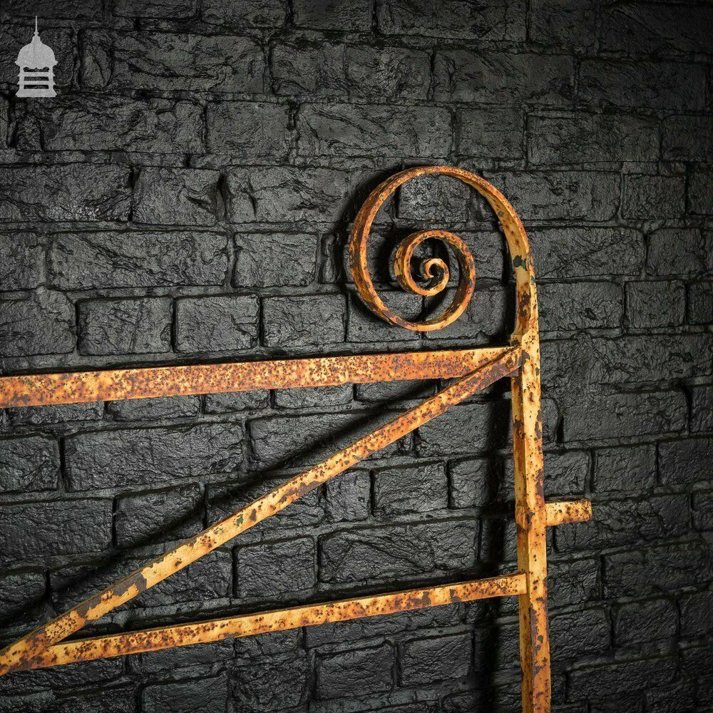 18th C Wrought Iron Driveway Gate With Scroll Detail photo 2520.0