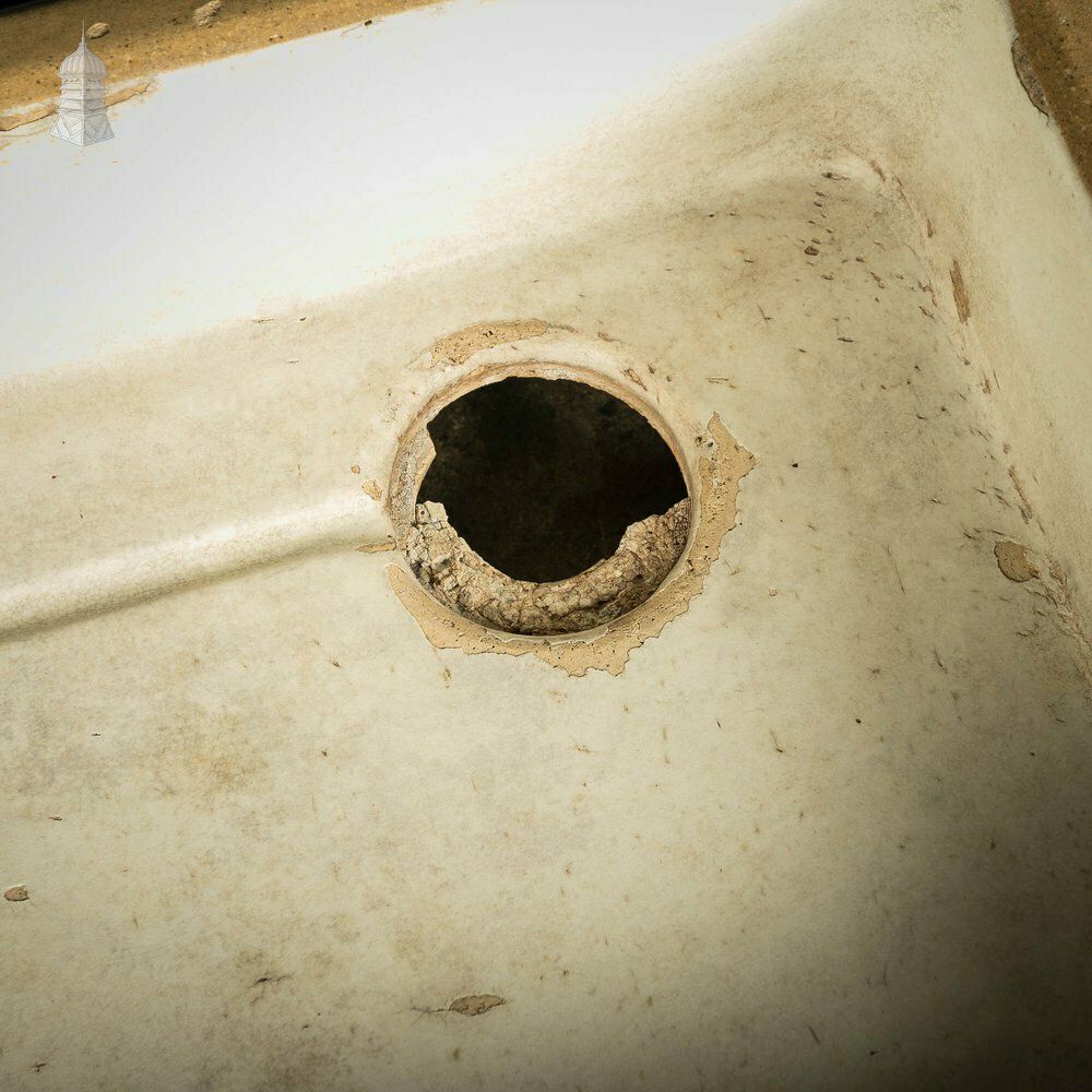 photo furniture Trough Sink, Fluted Cane And White Worn Glaze, 19th C