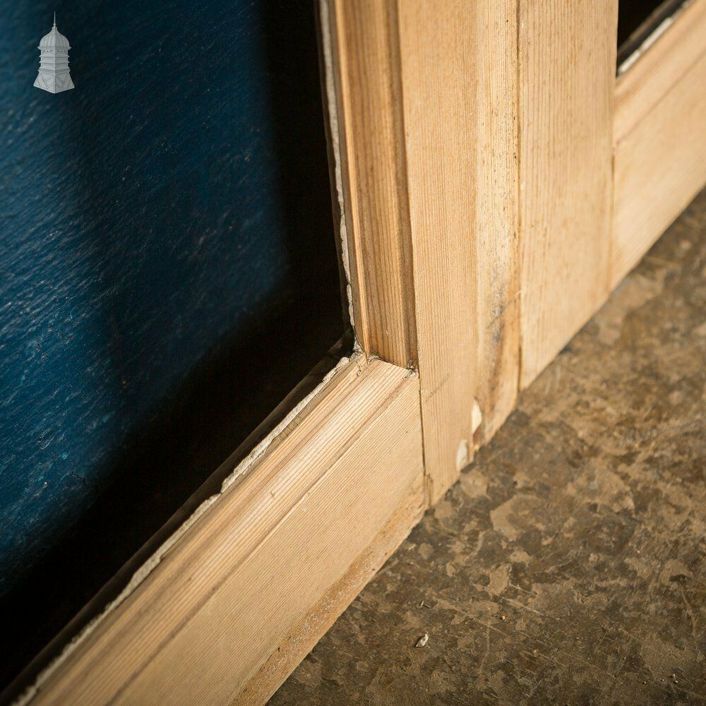 Pair Of Small Arch Top Lattice Cupboard Doors photo vinterior