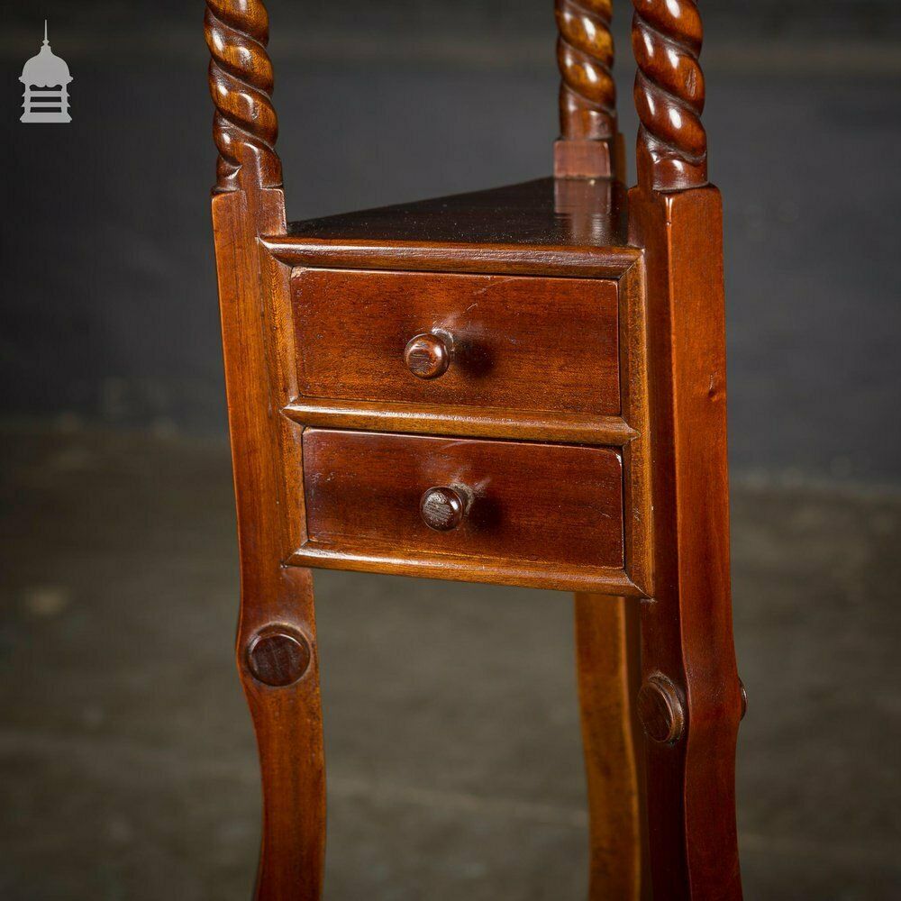 19th C Mahogany Jardinière Stand With Twist Detail photo for sale