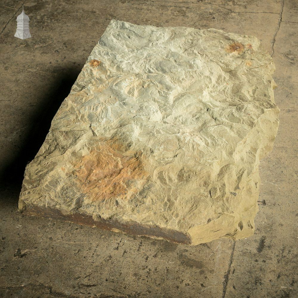 Riven Flagstone With Weathered Face And Flat Cut Back – 89cm X 55cm