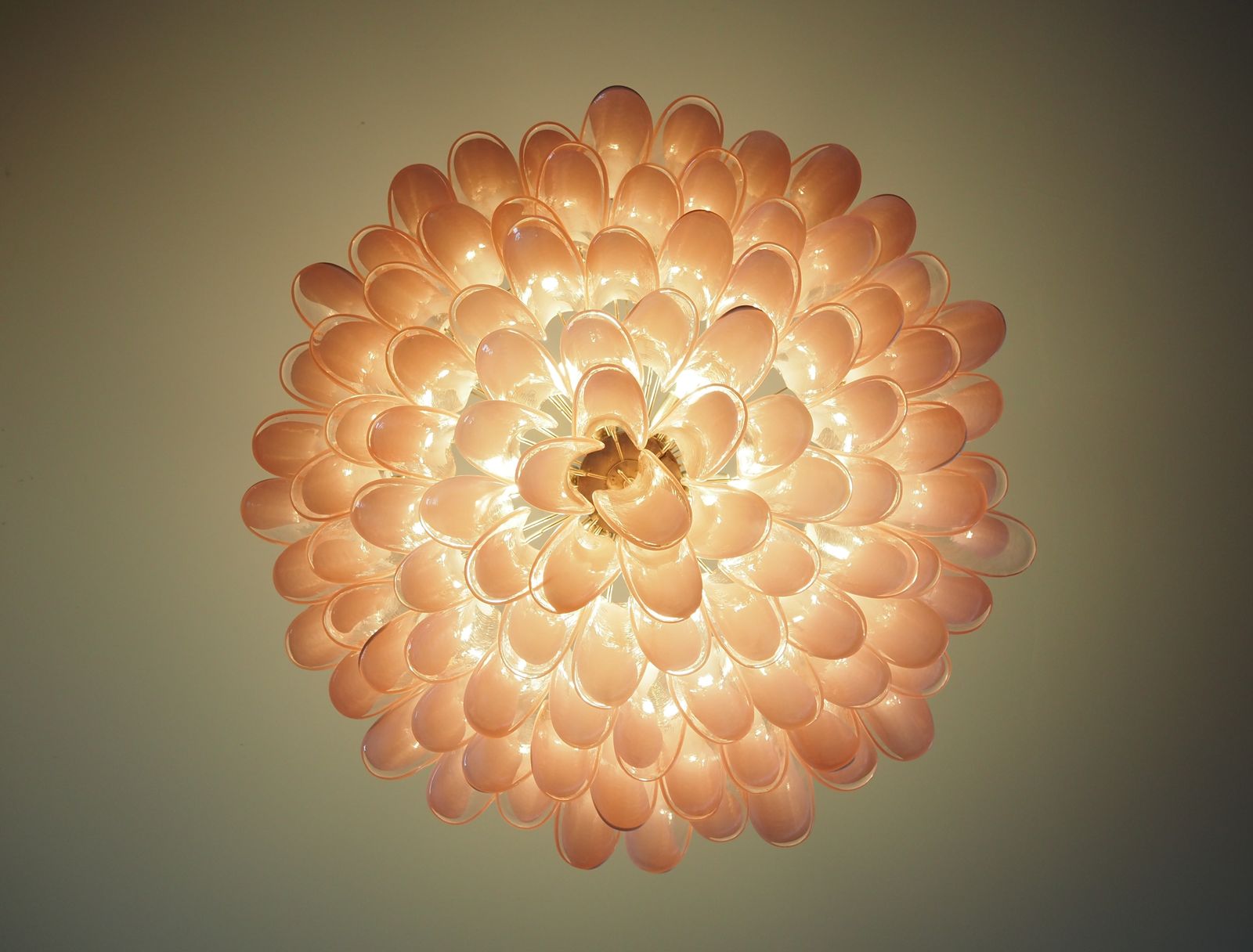 photo buy Large Murano Glass Chandelier  101 Pink Lattimo Glass Petal