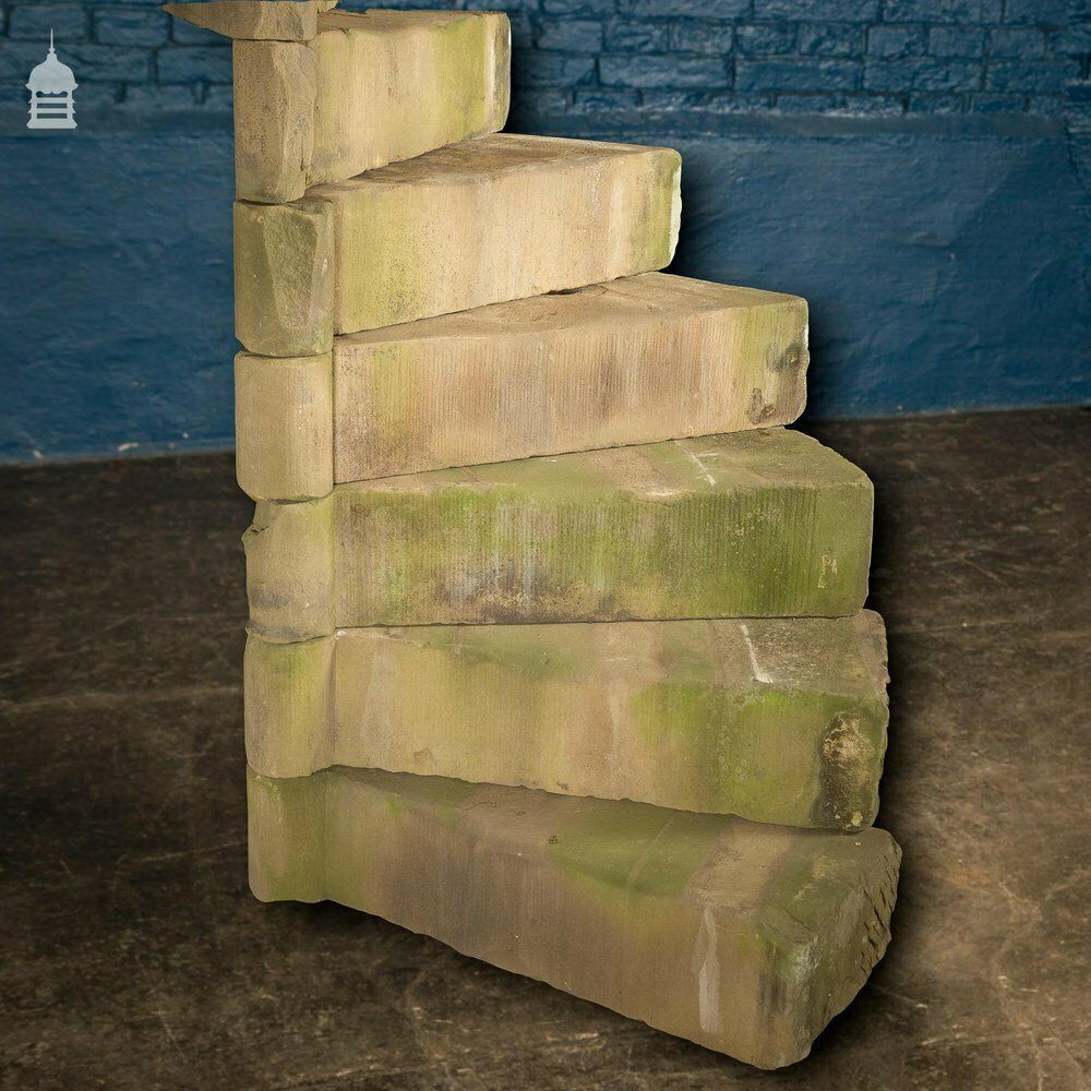 16th C Short Tread Sandstone Spiral Staircase photo vinterior