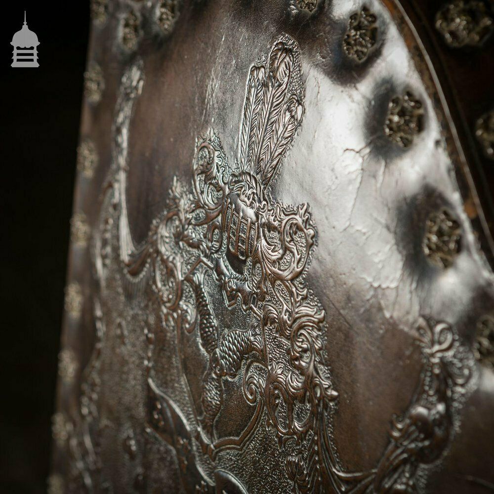 photo vinterior 19th C Spanish Studded Throne Chair With Embossed Leather
