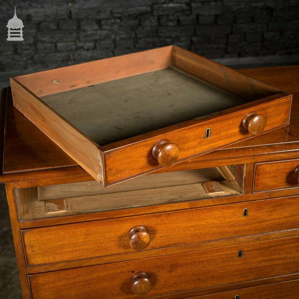 Fine Example Of An Early 19th C Single Plank Cuban Mahogany Chest Of Drawers photo 2400.0