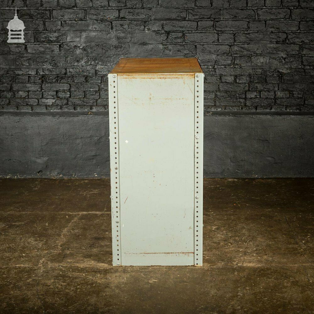 420.0 Steel Industrial Factory Shelving Unit photo
