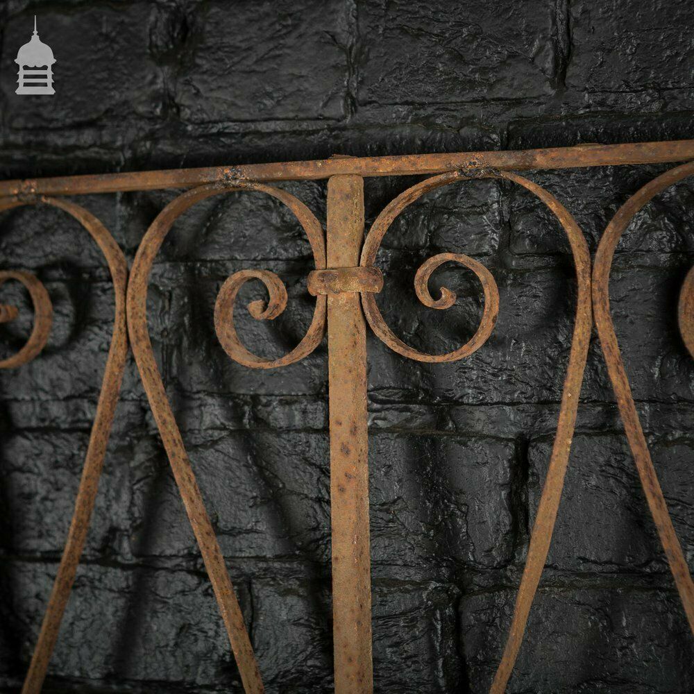 18th C Wrought Iron Railing With Scroll Detail