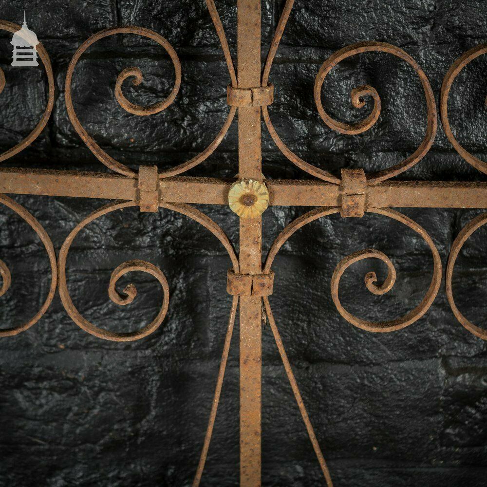18th C Wrought Iron Railing With Scroll Detail photo vinterior