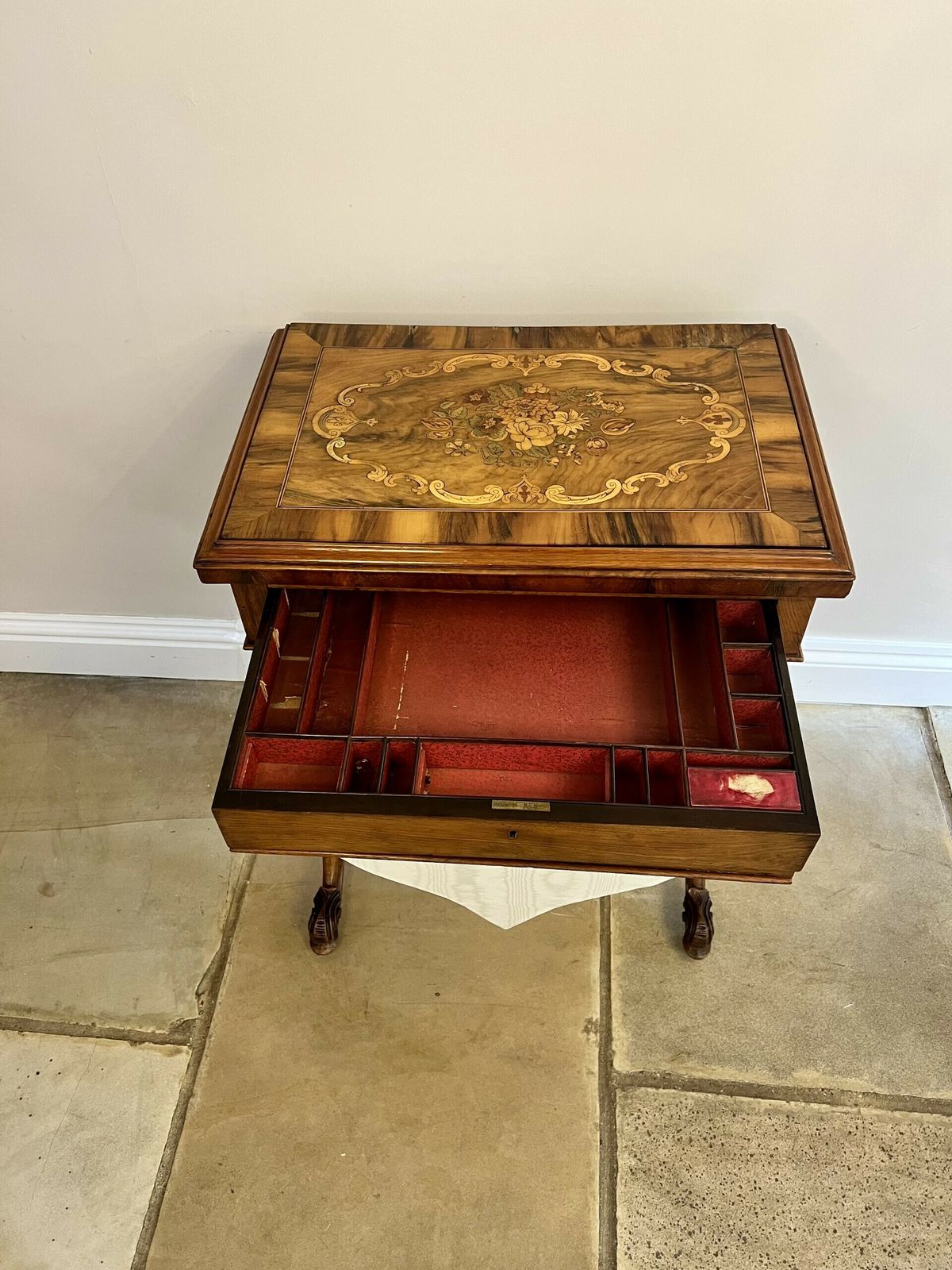 Outstanding Quality Antique Burr Walnut Inlaid Floral Marquetry Games Table photo vintage