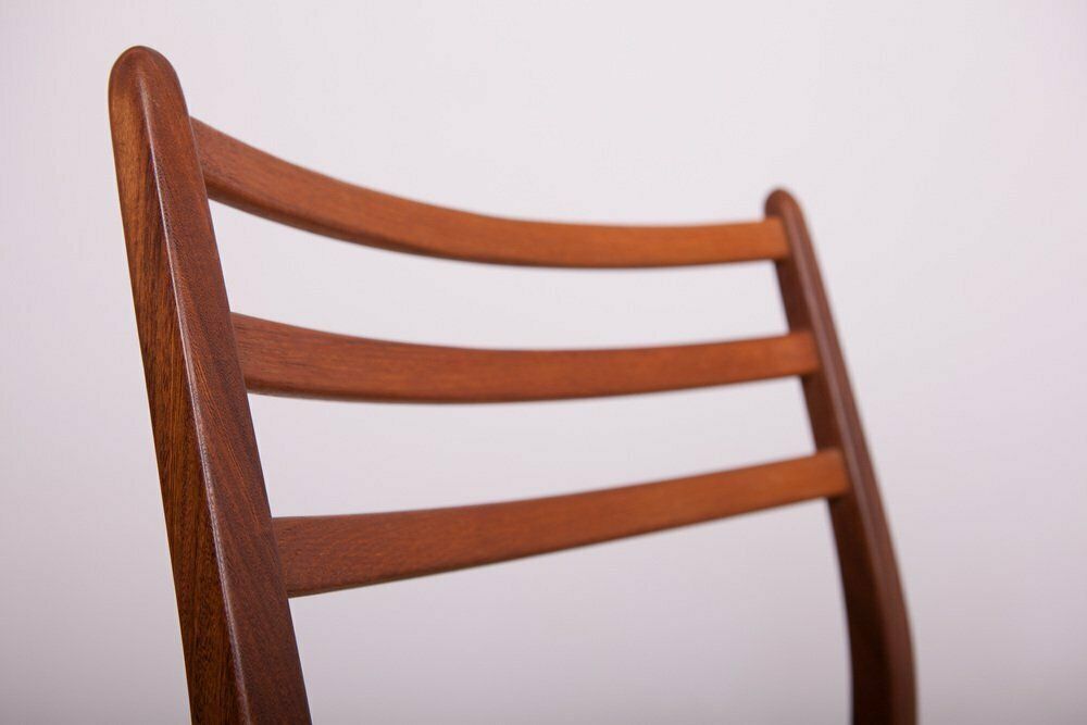 Fabric And Teak Dining Chairs By Victor Wilkins For G Plan, 1960s, Set Of 4 photo vintage