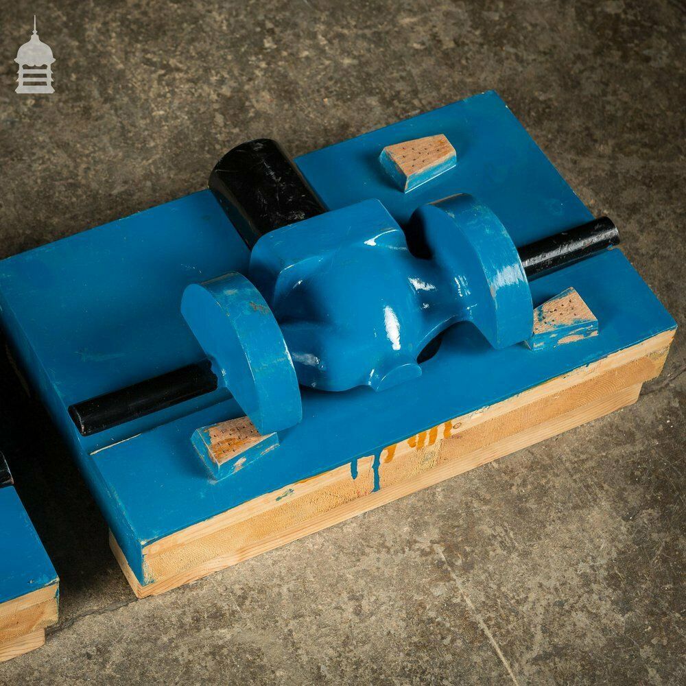 photo furniture Batch Of 4 Blue Industrial Factory Foundry Moulds