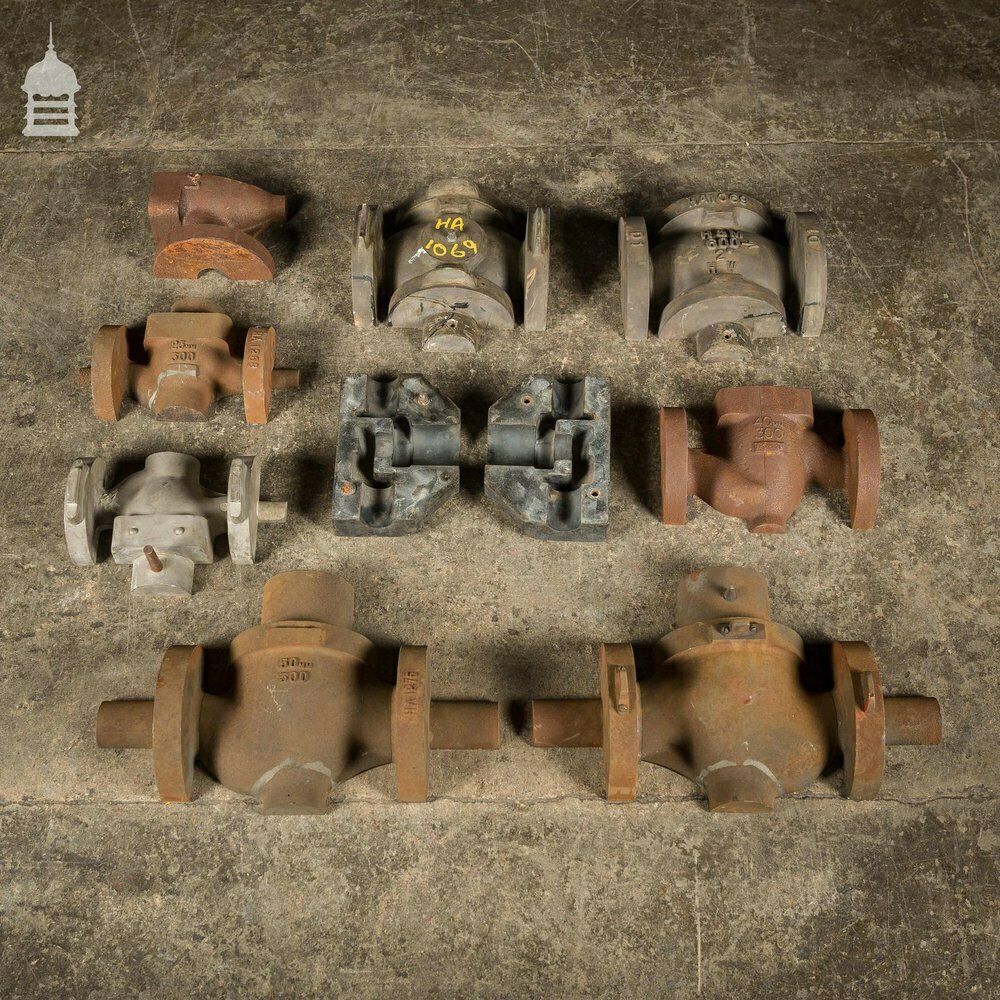 Home Decor Batch Of 10 Metal And Wooden Industrial Factory Foundry Moulds photo