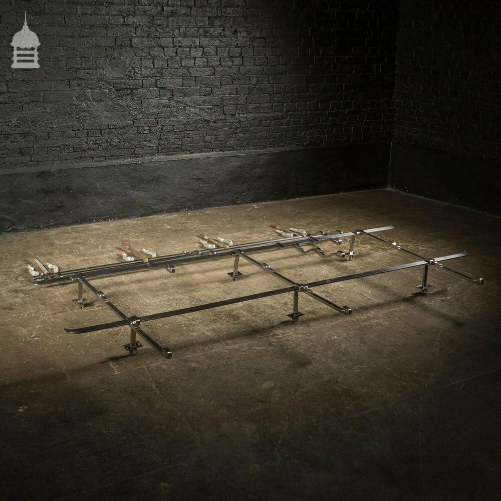photo vinterior A 1950’s Butchers Stainless Steel Meat Display Rack