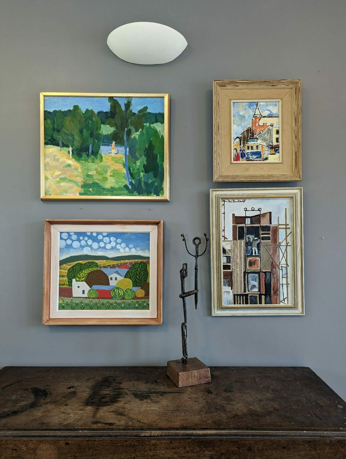 photo vinterior The Tram Oil Painting, Modernist