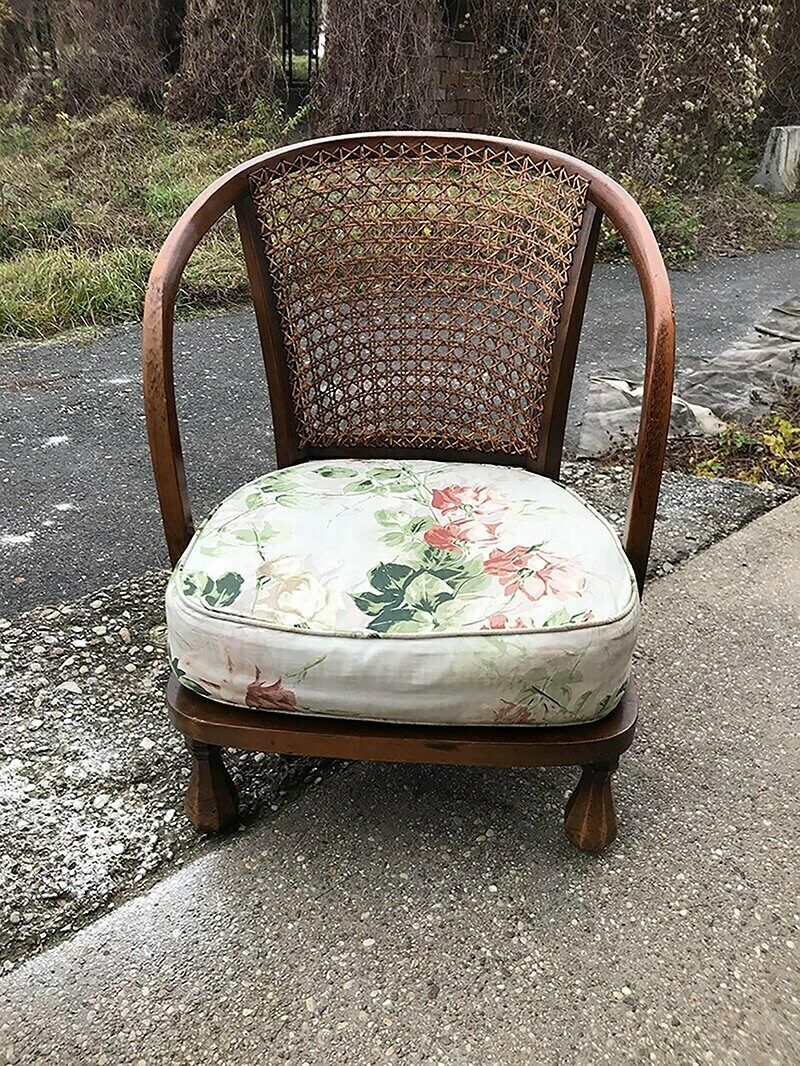 photo furniture Vintage Floral Fabric And Wood Armchair, 1950s