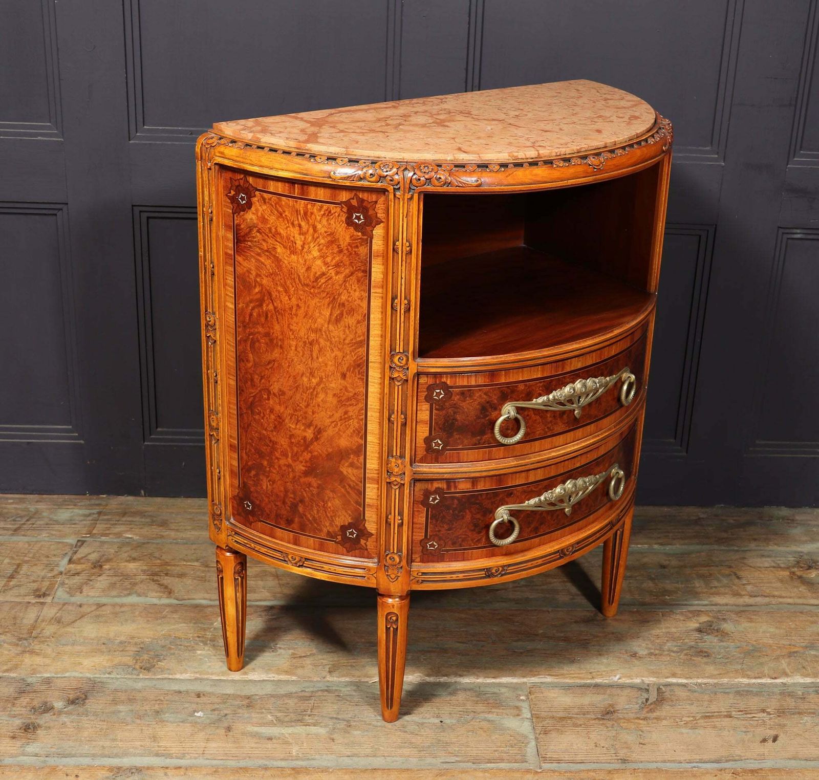 photo furniture Art Deco Commode By Majorelle C1920