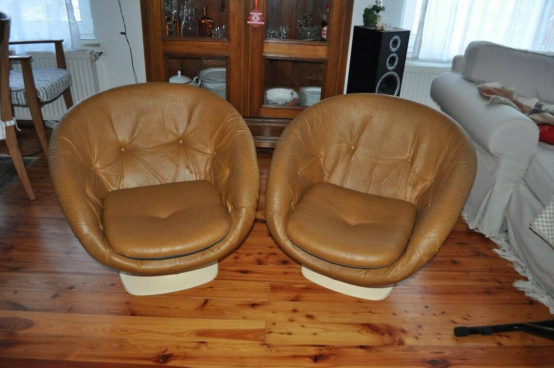 French Plastic Club Chairs By Rapfael Raffel, 1970s, Set Of 2 photo Furniture