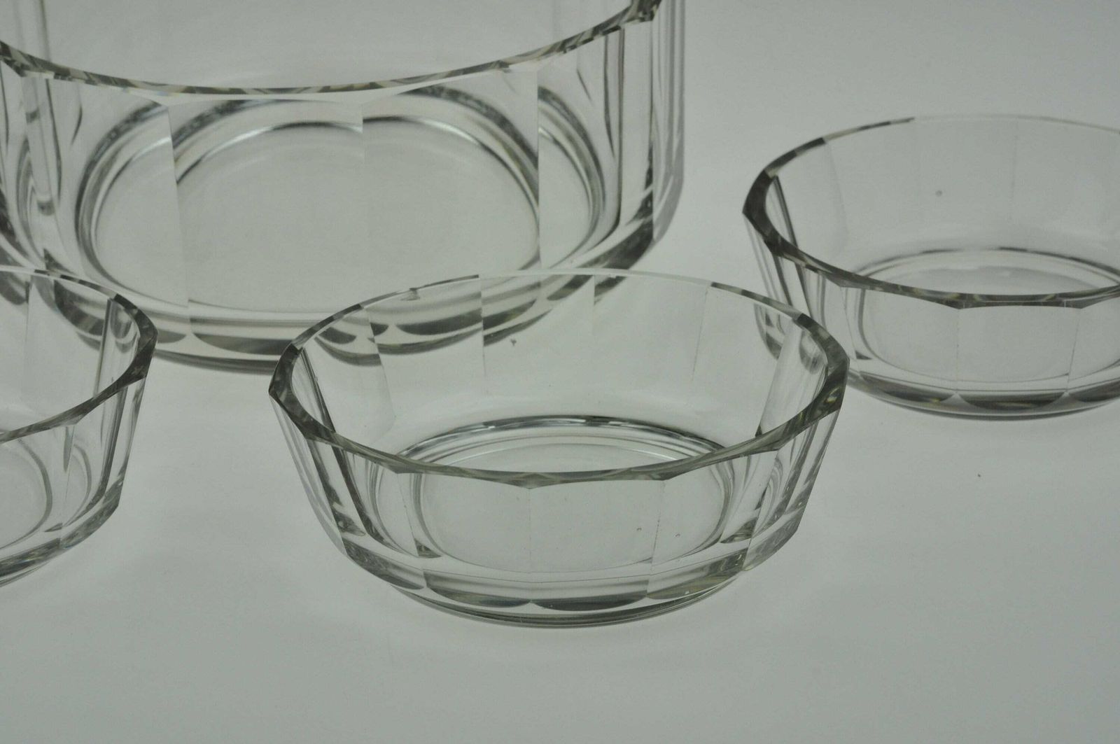 Art Deco Glass Salad Bowl Set, Salad Bowl Set, Salad Bowl Set Vintage, Bowl Set, Glass Bowl Set, Antique Glass Bowl Set, Vitnage Glass Set photo furniture