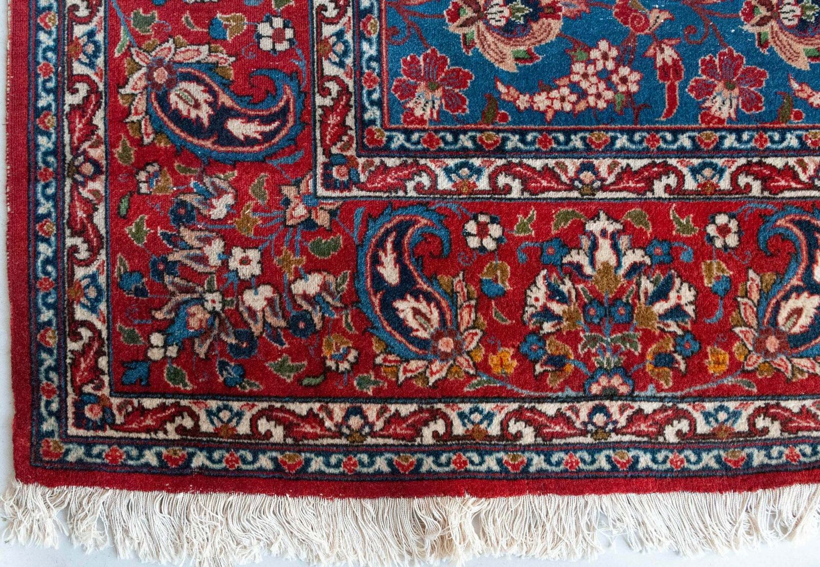 Mashhad Rug With Flowers And Birds   Large   Vintage photo Textiles