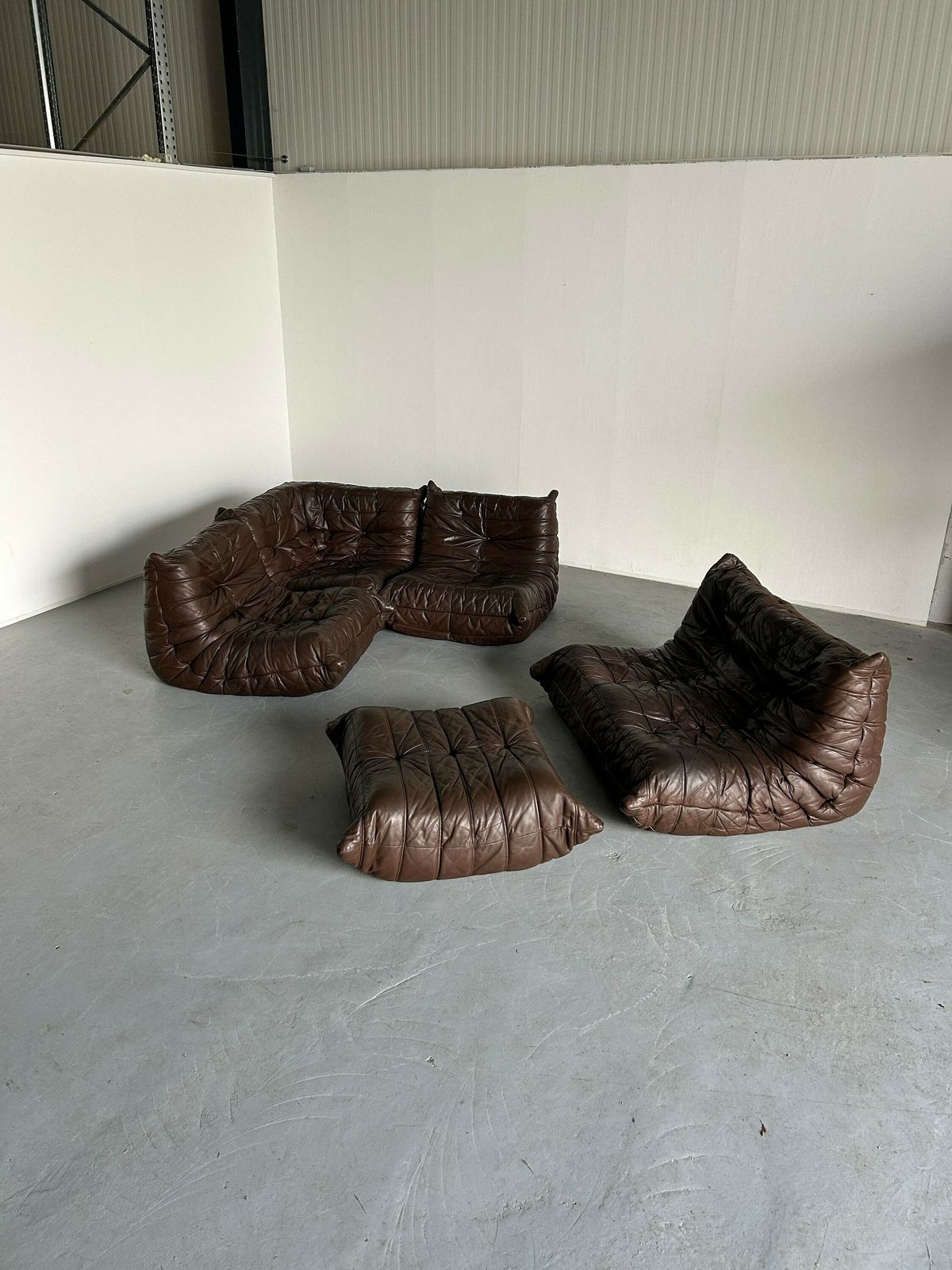 Original Vintage Togo Sofa Five Piece Ensemble Set In Brown Leather, Michel Ducaroy For Ligne Roset, 1970s Early Production photo furniture