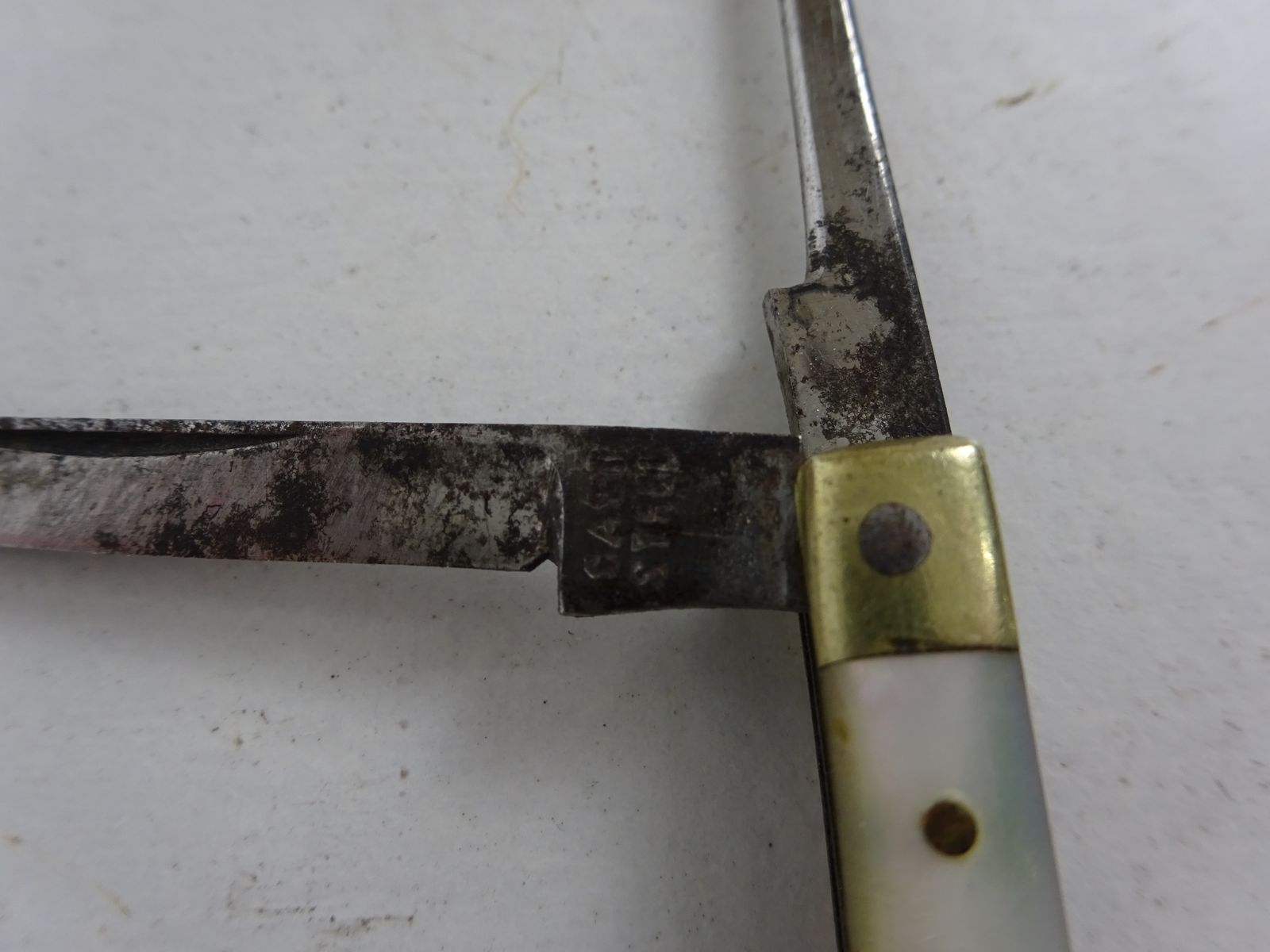 Edwardian Steel And Mother Of Pearl Pocket Knife And Button Hook photo vinterior