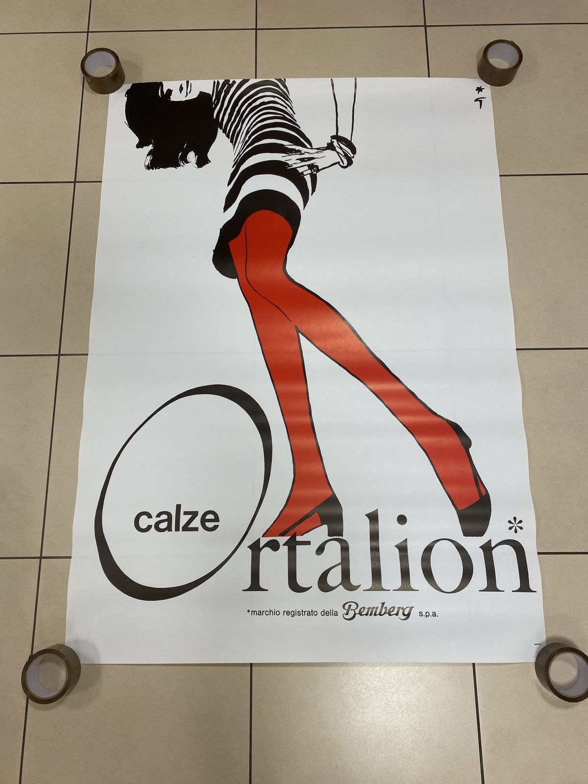 René Gruau, C.A. 1970s   Ortalion Calze   Original Vintage Affiche Cm 140 X 100 photo for sale
