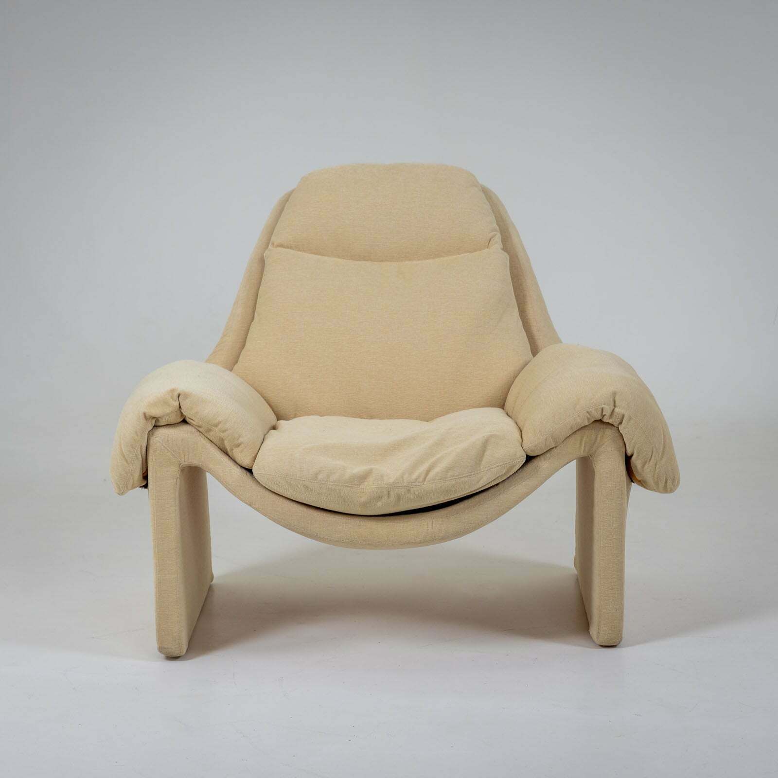 P60 Lounge Chair By Vittorio Introini For Saporiti, Italy, 1980s photo Furniture