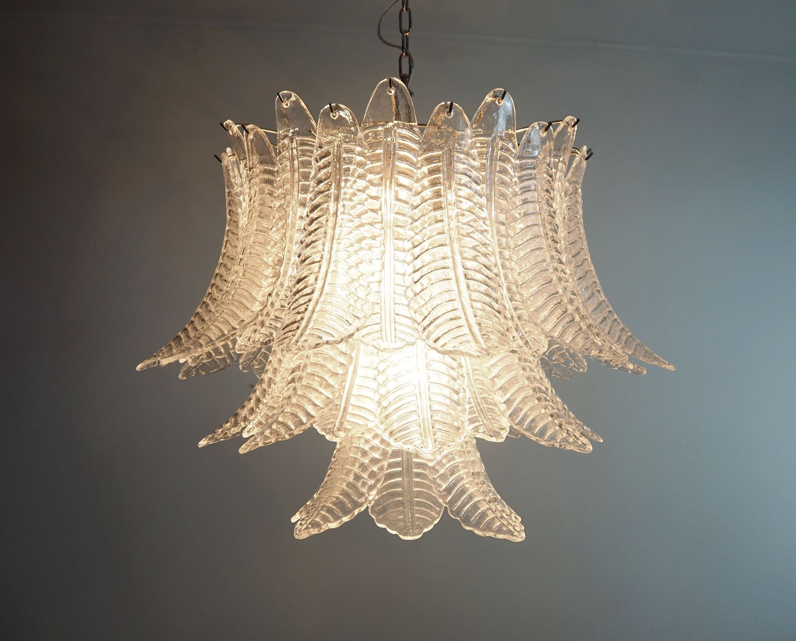 photo vintage Italian Murano Three Tier  48 Transparent Felci Glass Chandelier