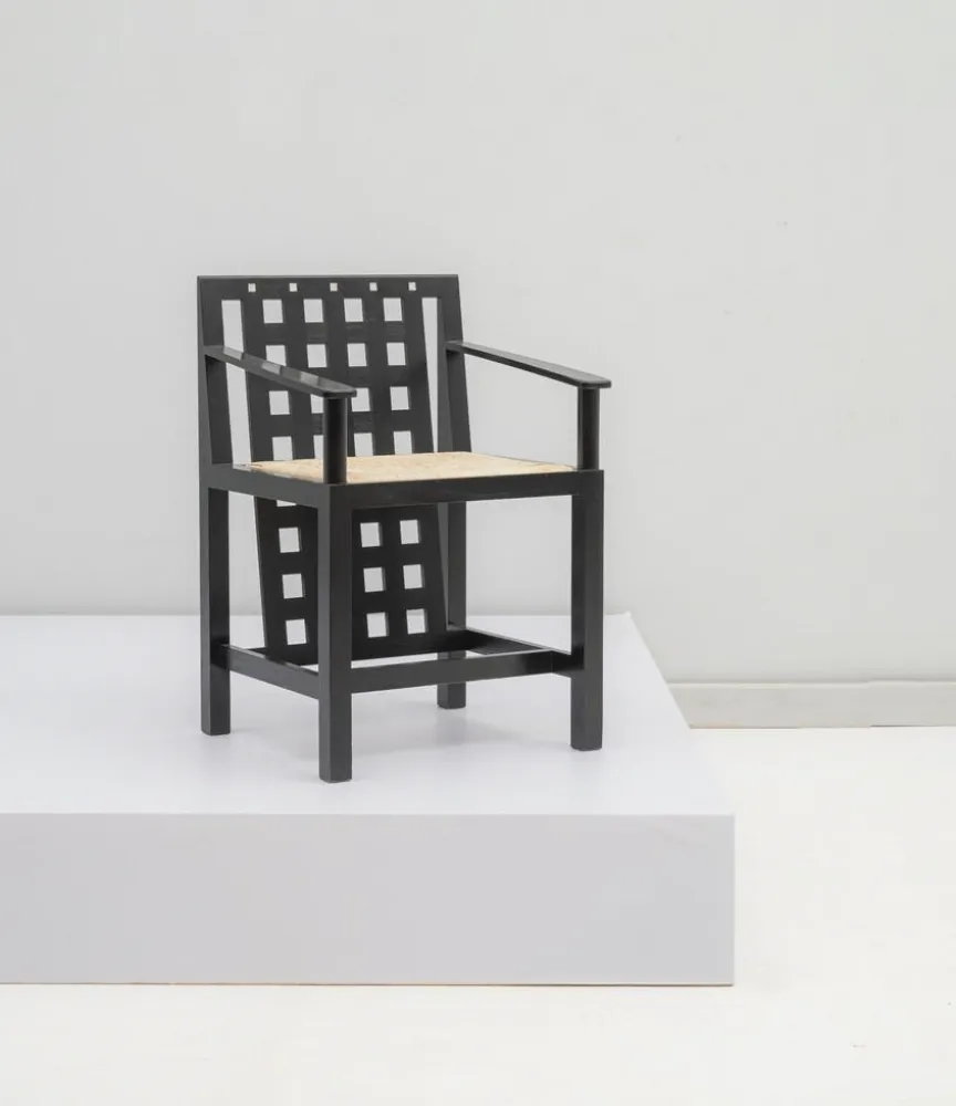 Oak Chair By Charles Rennie Mackintosh