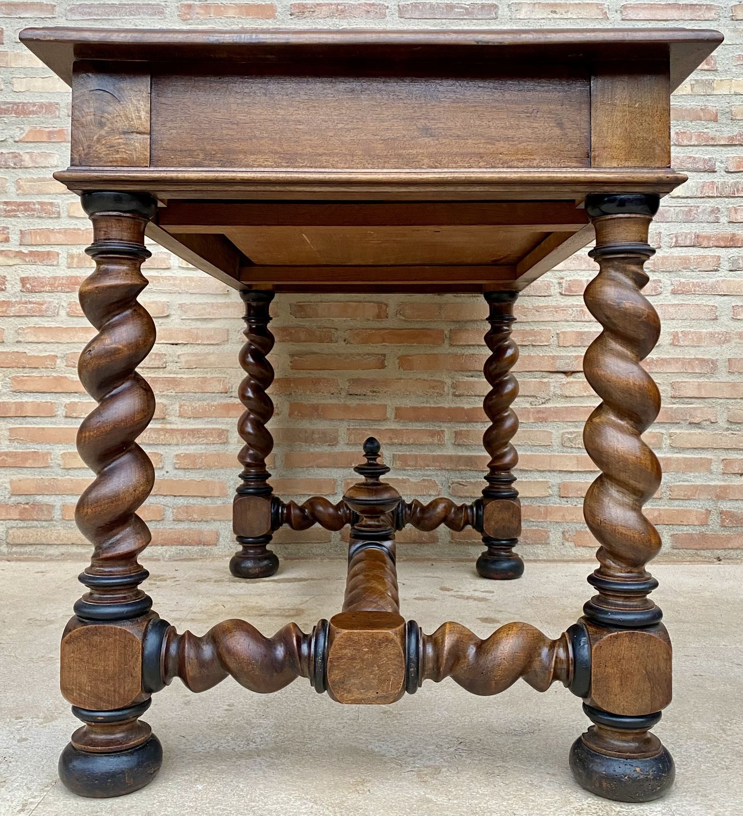 Furniture Early 19th Century French Walnut Work Table Or Desk With One Drawer photo